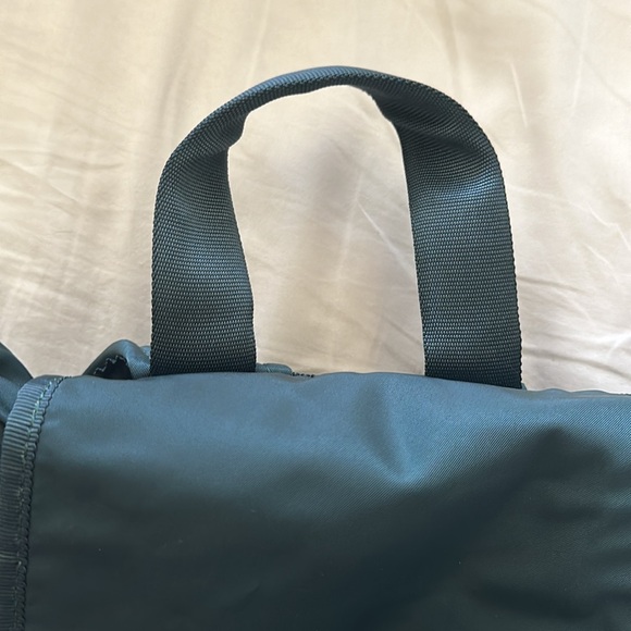 Lululemon backpack - Picture 4 of 6